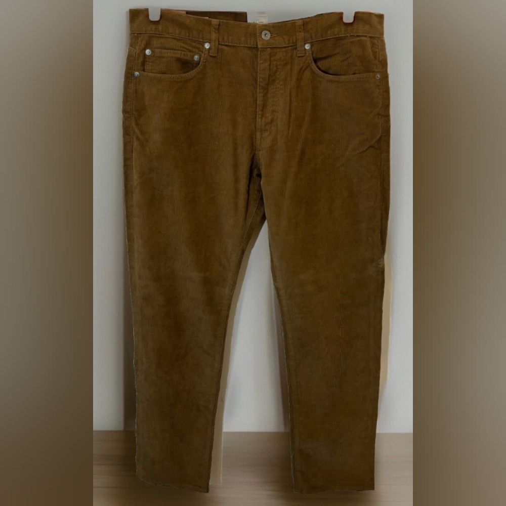 J Crew Brown 770 34/32 Brown Courtaroys. NWT